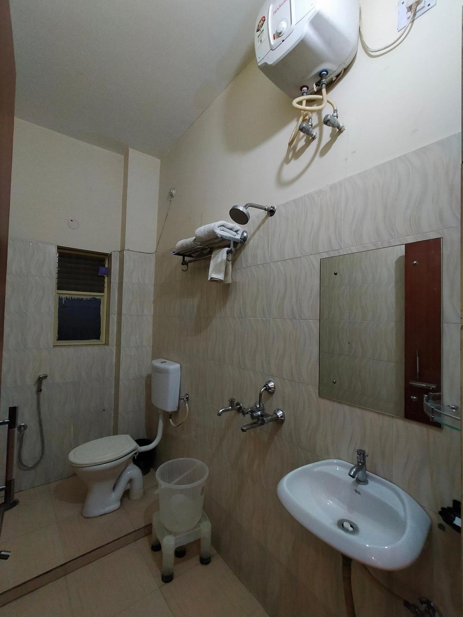 ורנאסי Vedic Villa מראה חיצוני תמונה